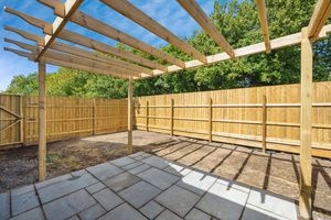 Photo 11- click for photo gallery